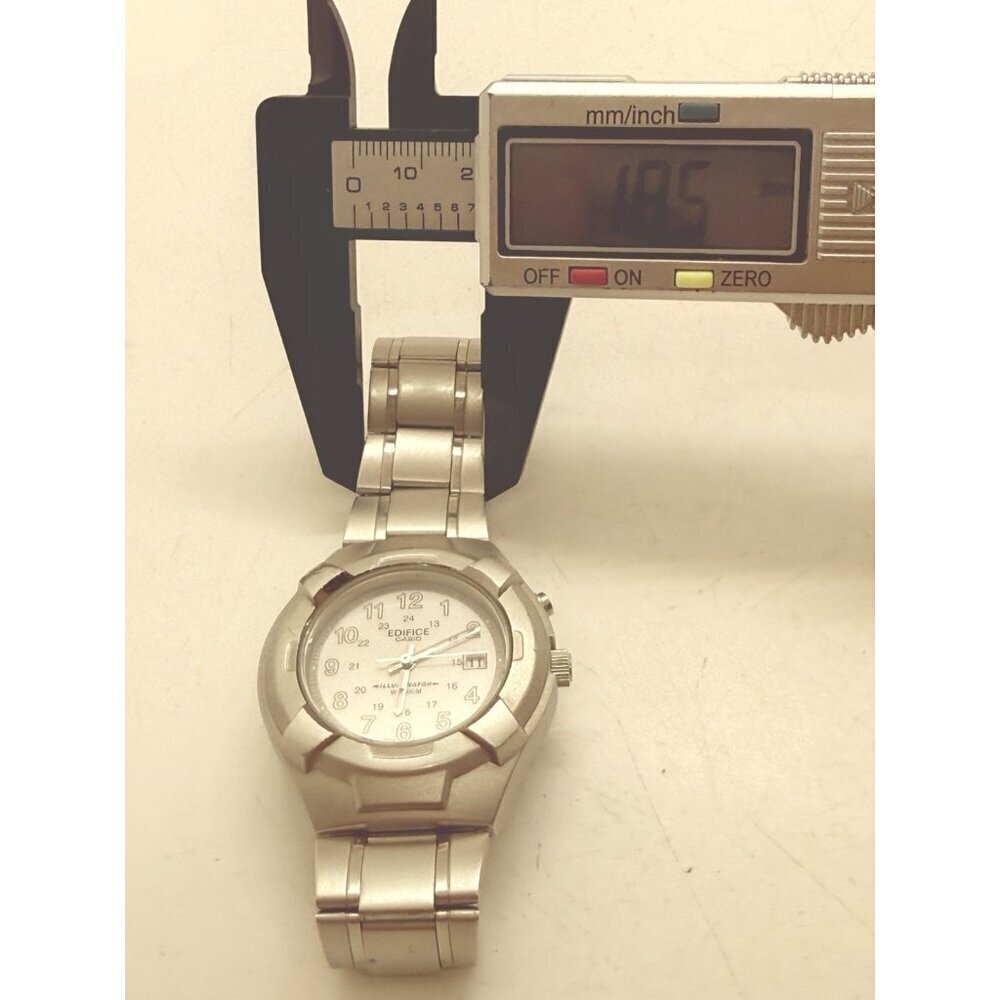 Casio Edifice Illuminator 2312 MMW100 Watch Silver Tone Bracelet White Face Date - Picture 6 of 7